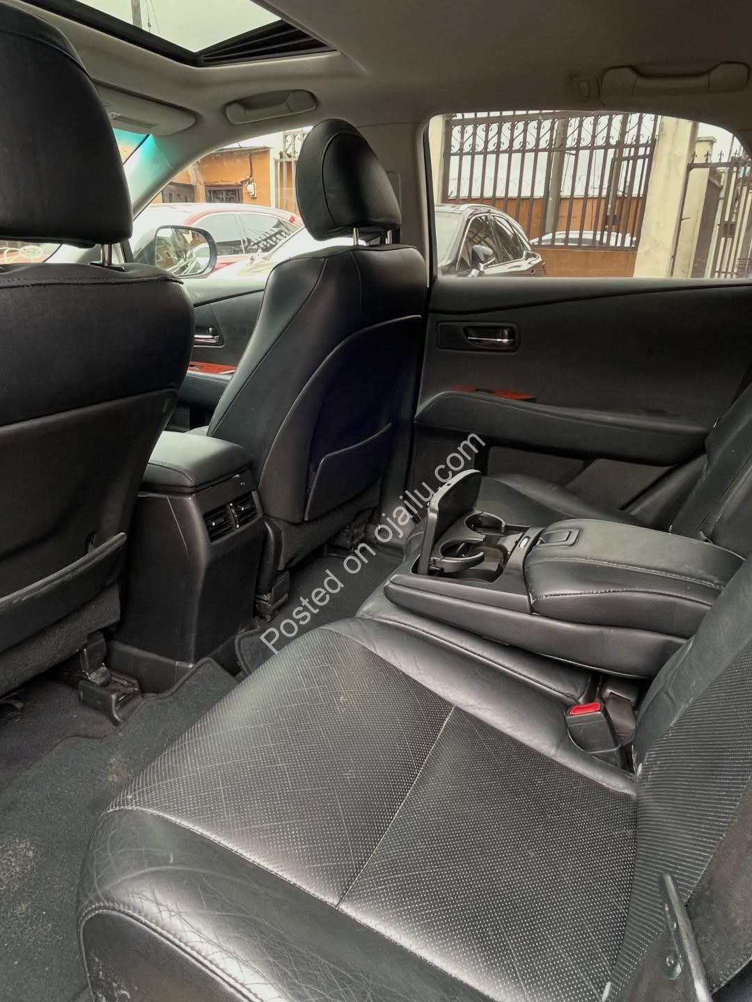 2010 Lexus RX350: Loaded Luxury, Sharp Price