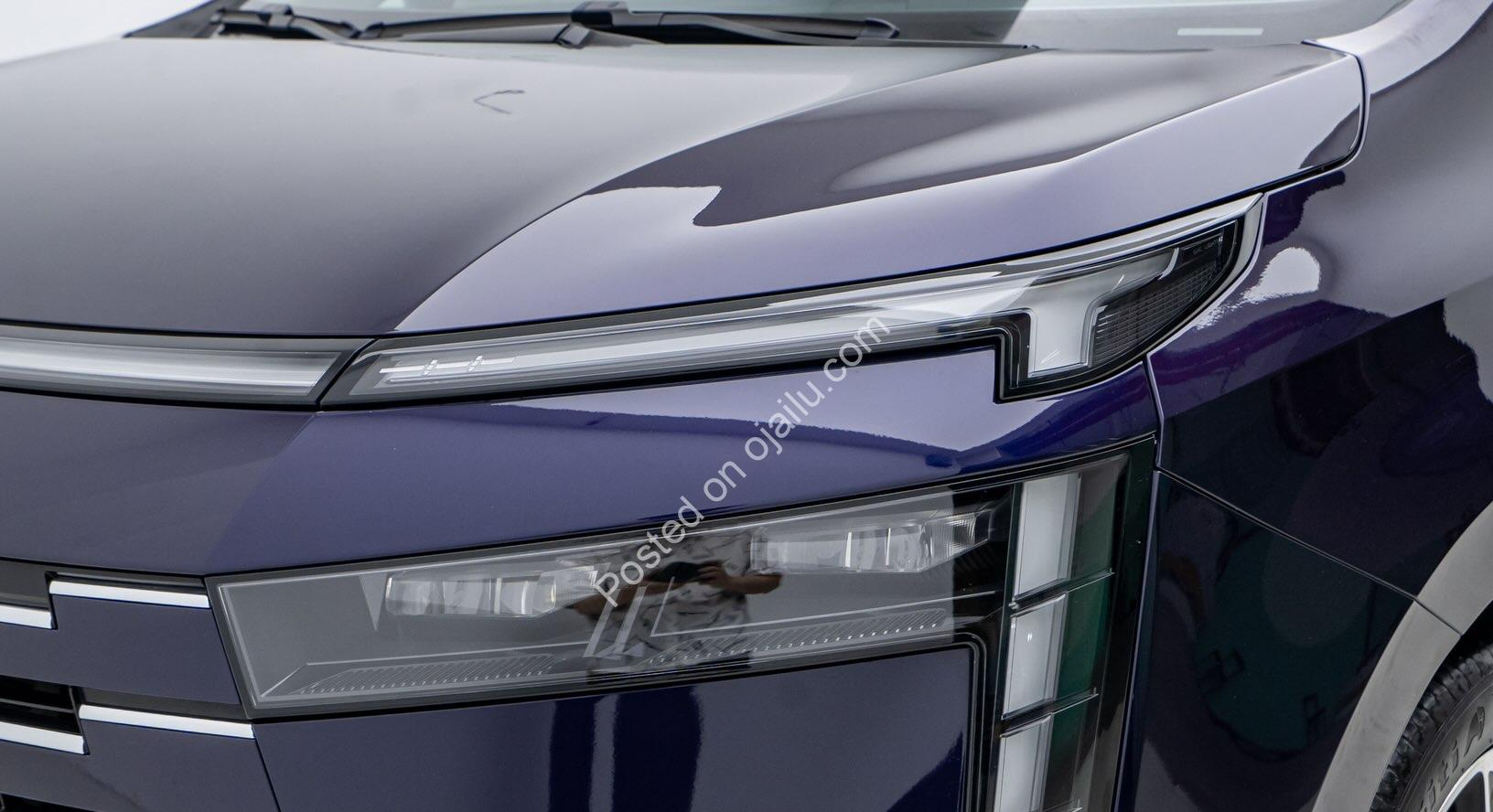 7-Seat Luxury PHEV: Zero Fuel Worry, Full ADAS