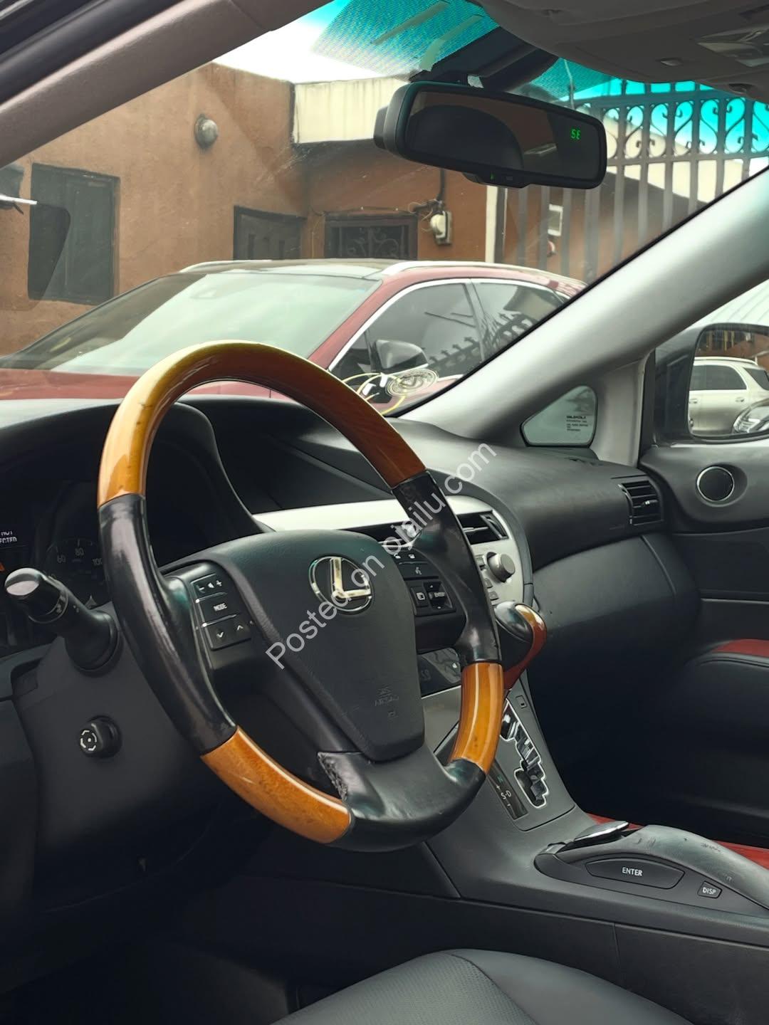 2010 Lexus RX350: Loaded Luxury, Sharp Price