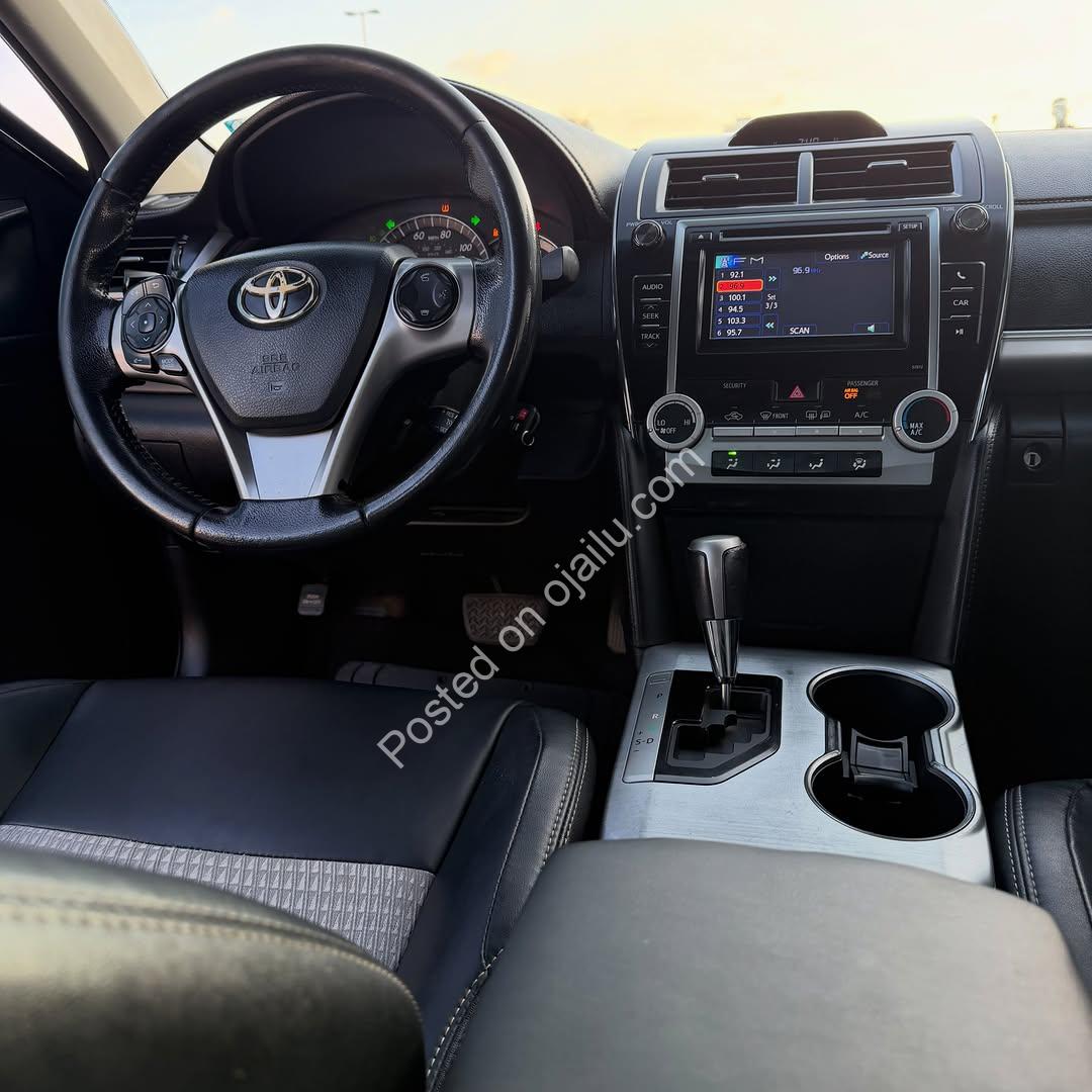 Clean 2013 Toyota Camry SE – Duty Paid, Abuja