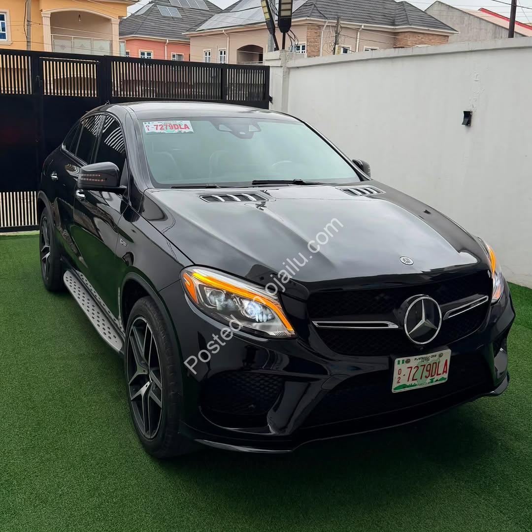 2017 Mercedes GLE 43 | Full Loaded & Spotless