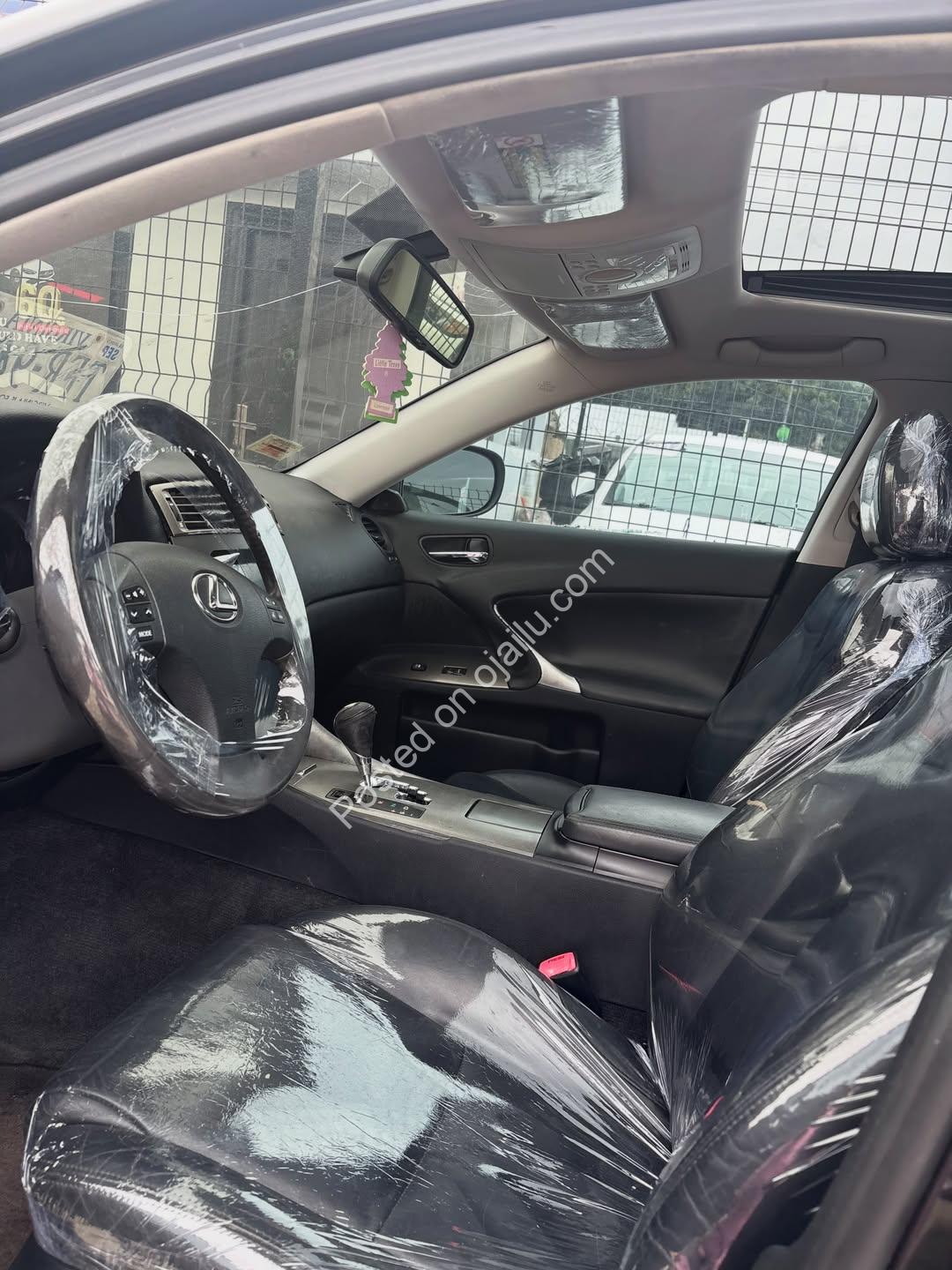 2006 Lexus IS250 – Accident-Free Luxury, Priced to Move!