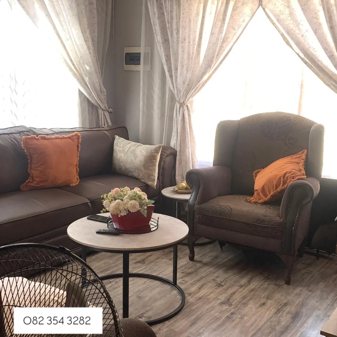 Smart Soshanguve Home with Bonus Outside Room