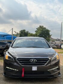 2016 Hyundai Sonata Sport: Panoramic Roof