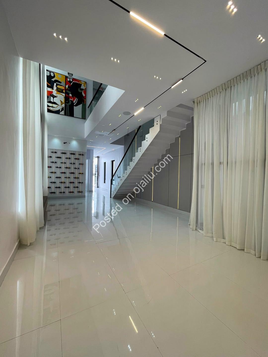 Ikota’s Finest: 5-Bed Duplex with Pool & Cinema