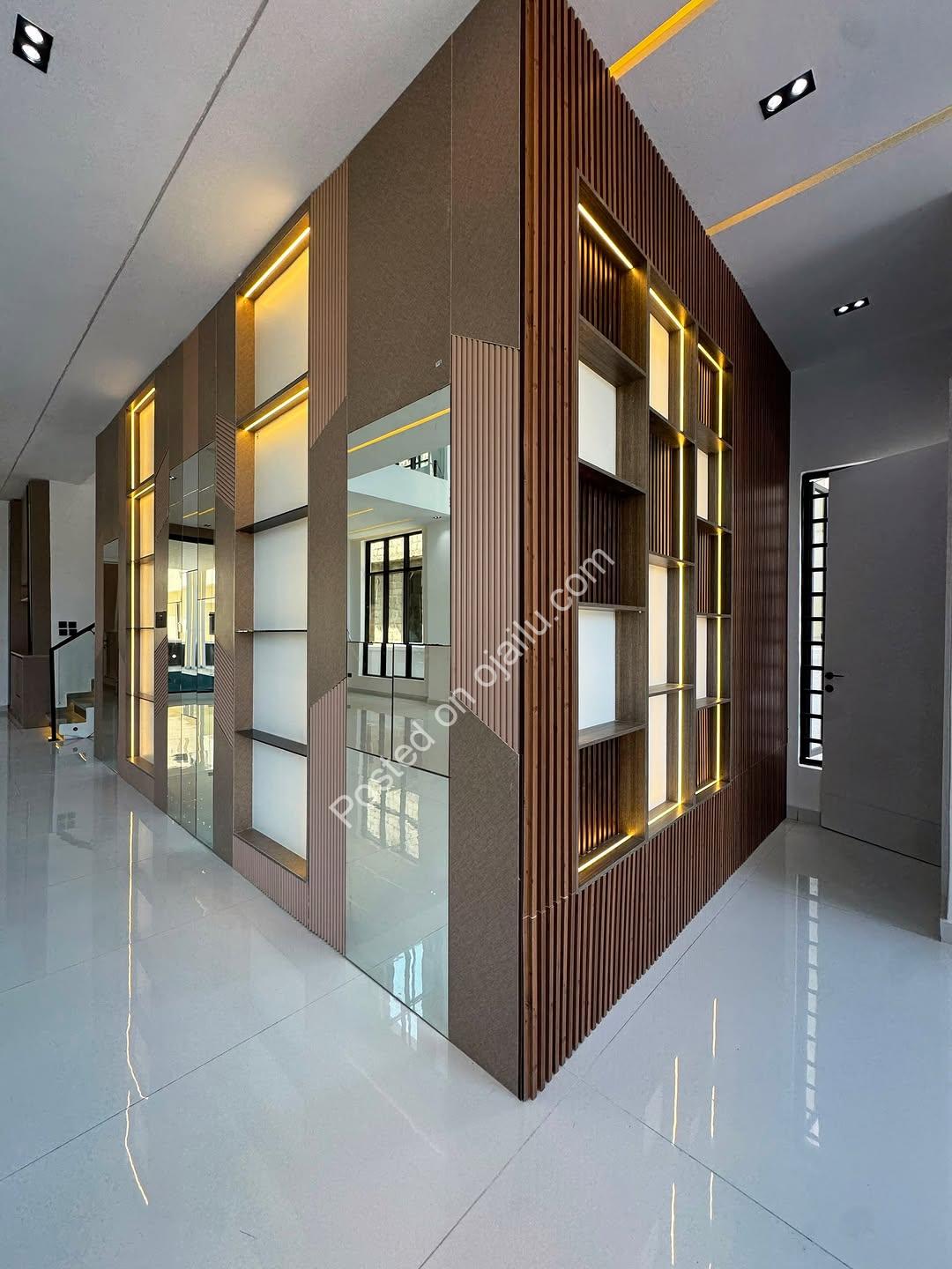 Your Dream Home Awaits in Lekki County – 5 Bedroom Detached Duplex with Private Pool!