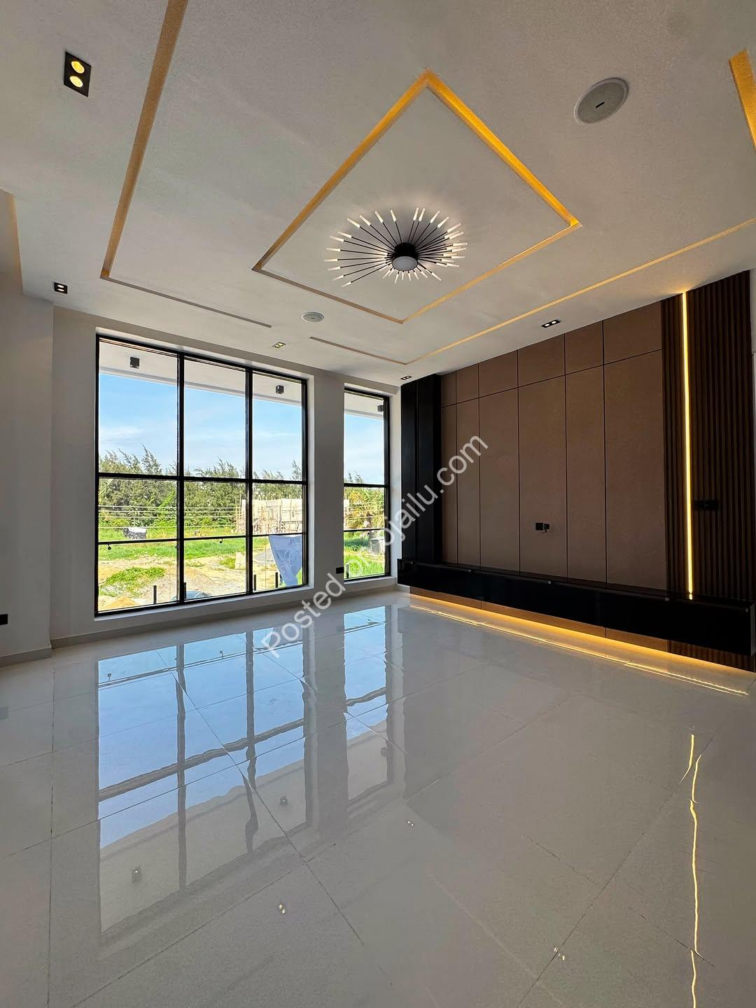 Your Dream Home Awaits in Lekki County – 5 Bedroom Detached Duplex with Private Pool!