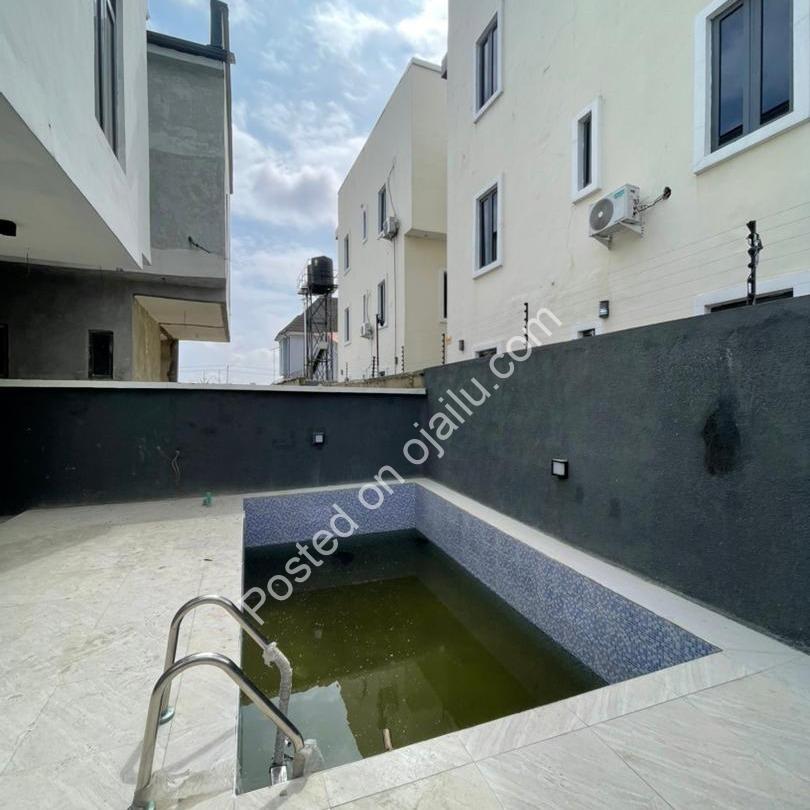 5-Bed Detached Duplex w/ Pool in Ajah