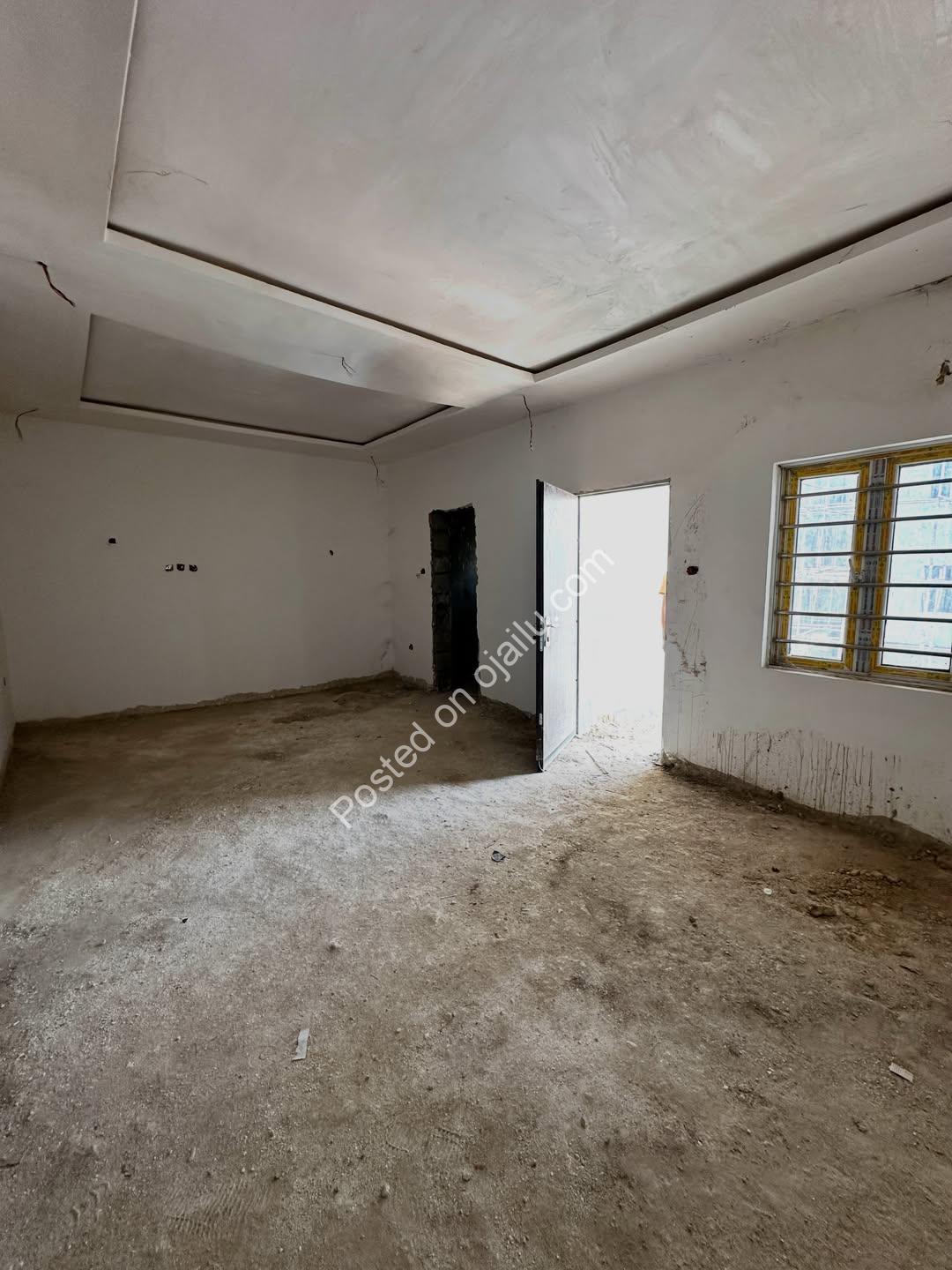 Fresh 4-Bed Duplex + BQ in Serene Lifecamp