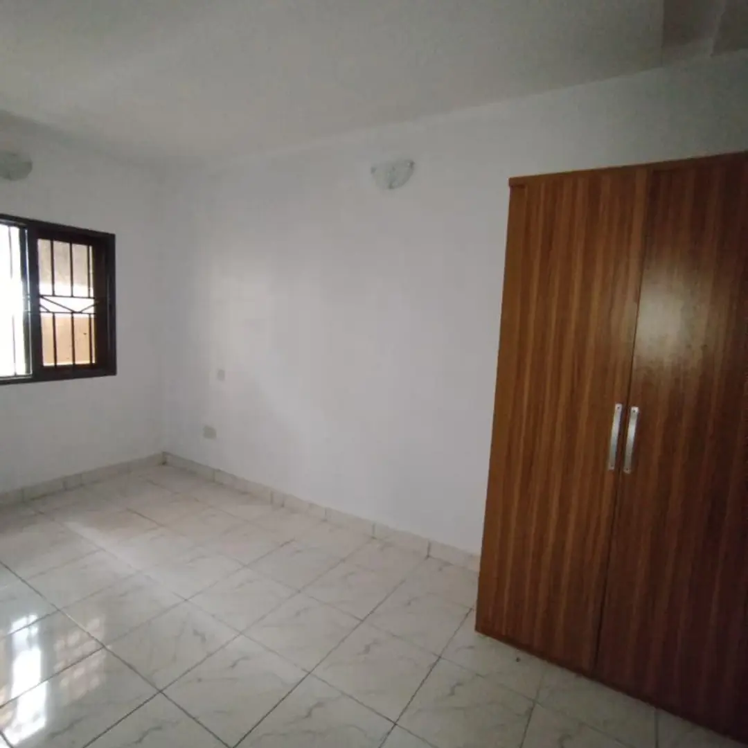 Exclusive 3BR w/ Private Balcony | Lekki Phase 1