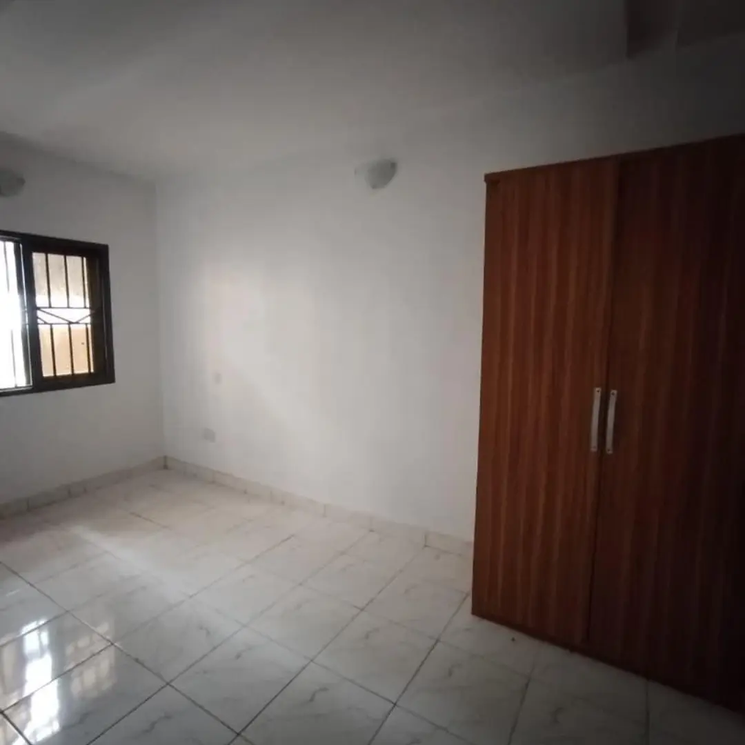 Exclusive 3BR w/ Private Balcony | Lekki Phase 1