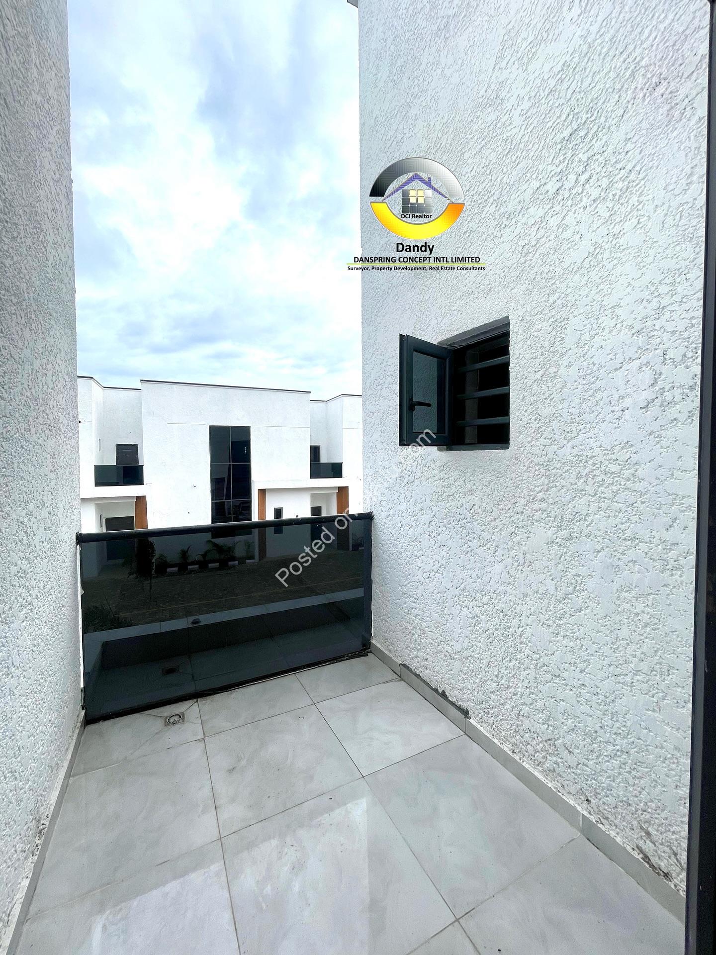 Contemporary 3-Bed Terrace + BQ in Ajah Estate