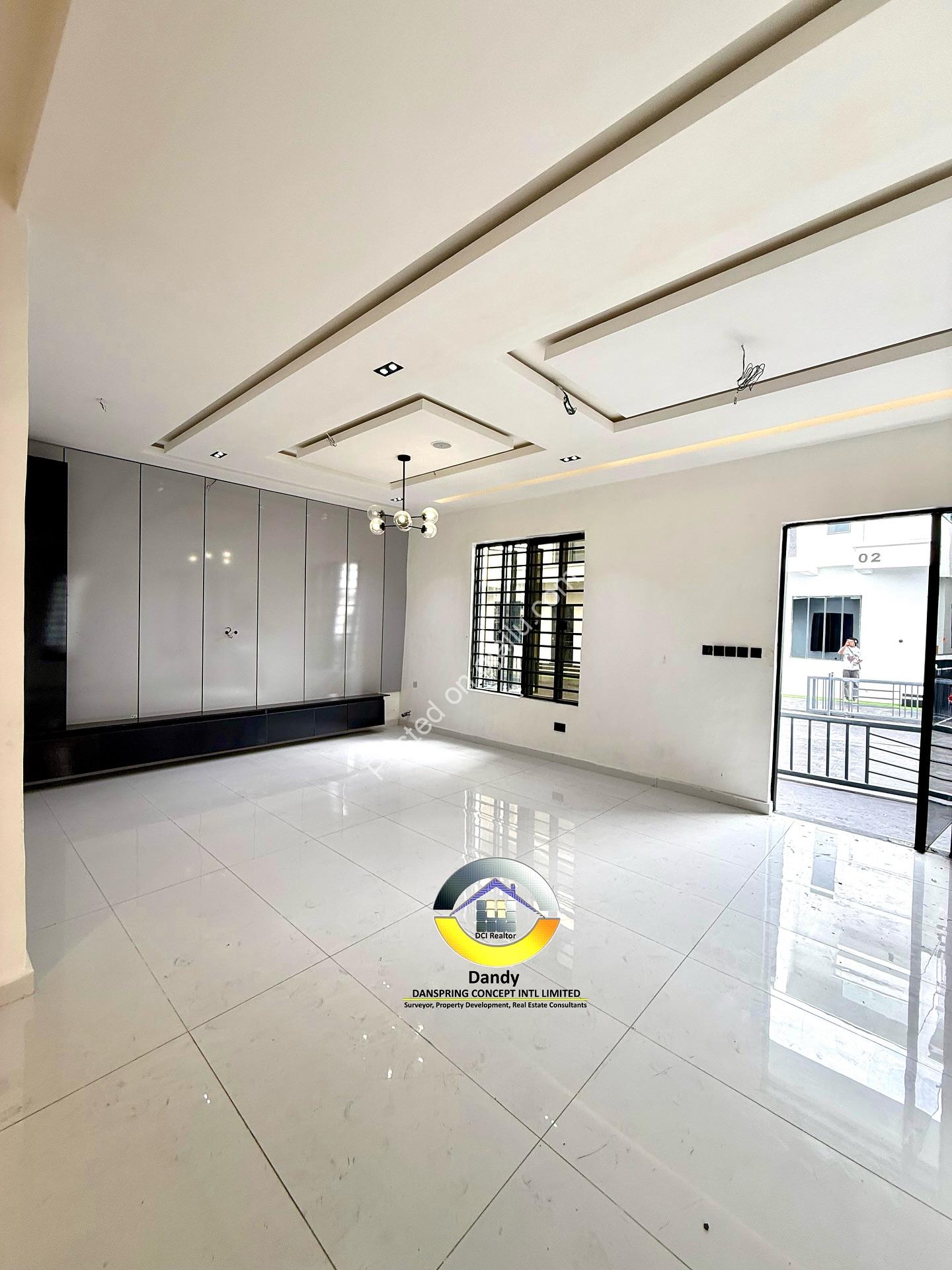 4-Bed Corner Duplex w/ Gov’t Consent in Idado