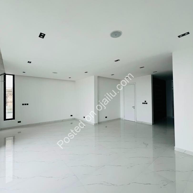 5-Bed Detached Duplex W/ Pool at Ikota, Lekki