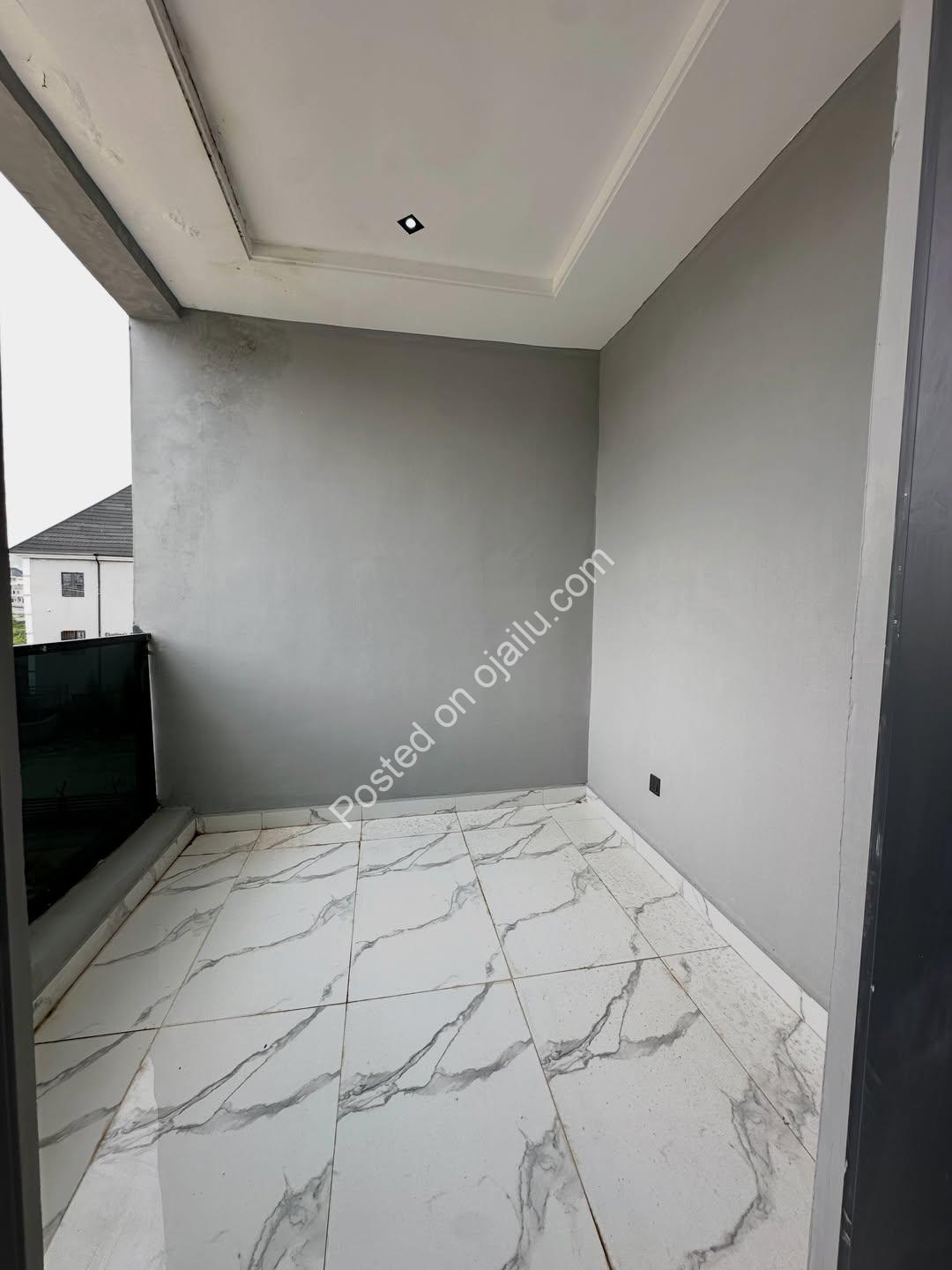 5-Bed Terrace Duplex + BQ in Serene Lifecamp