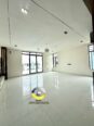 Chevron’s Finest 5-Bed Duplex With Cinema & Rooftop Pool