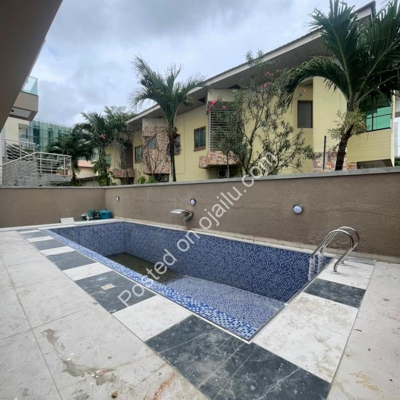 Banana Island 5-Bed Detached Duplex with Pool & Cinema