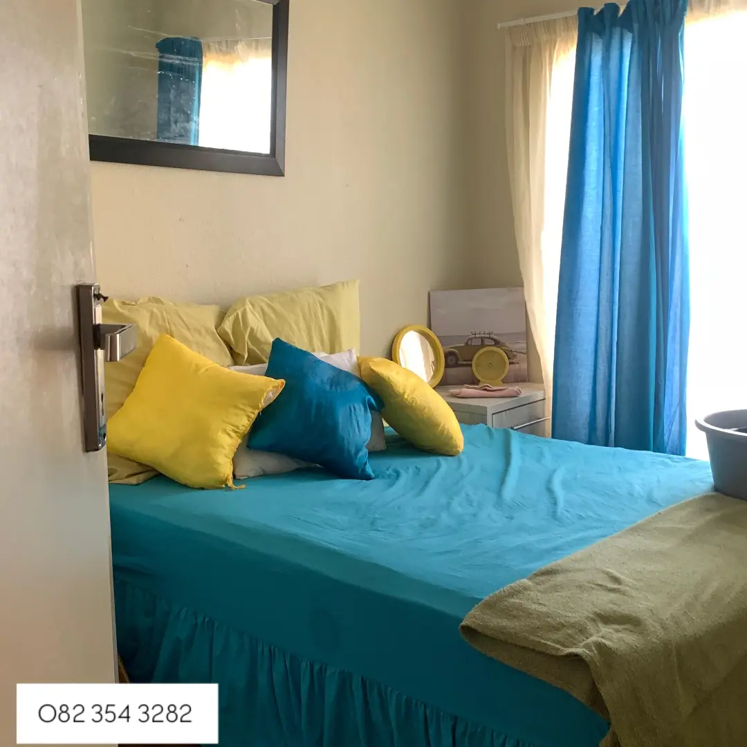 Smart Soshanguve Home with Bonus Outside Room