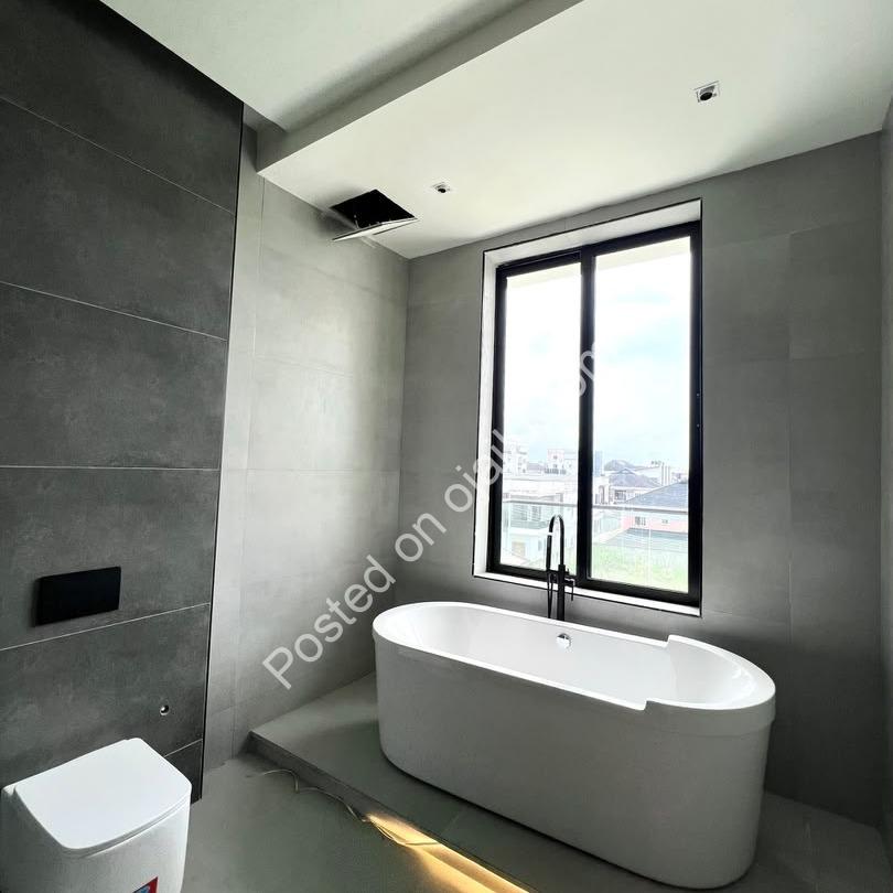 Smart Living Starts Here: 5-Bed Lekki Duplex + Cinema, Gym & Pool