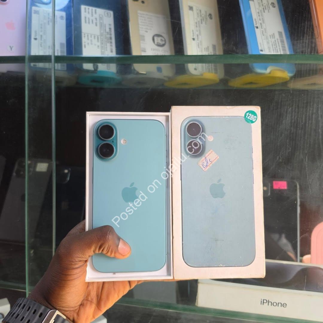 Pristine iPhone 16 128GB Teal – Open Box Steal at ₦900K