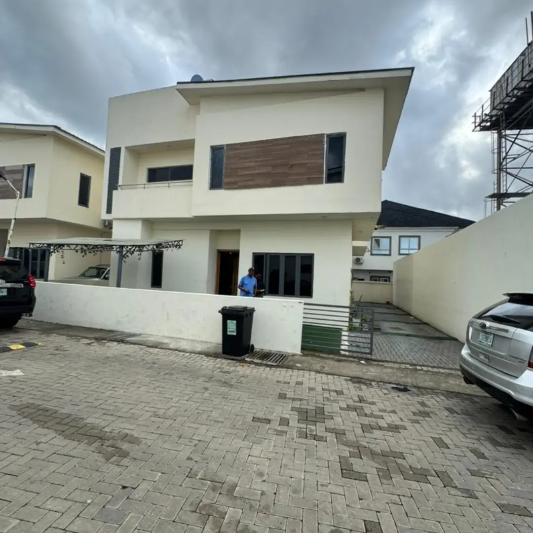 Your Dream Home Awaits in Prestigious VGC