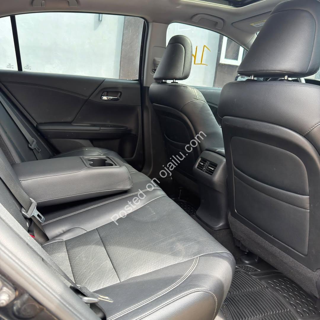 2014 Honda Accord: Spotless Black on Black, Zero Accidents