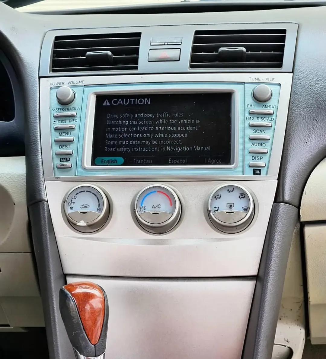 Toyota Camry 2011: Pristine Engine, Loaded Specs