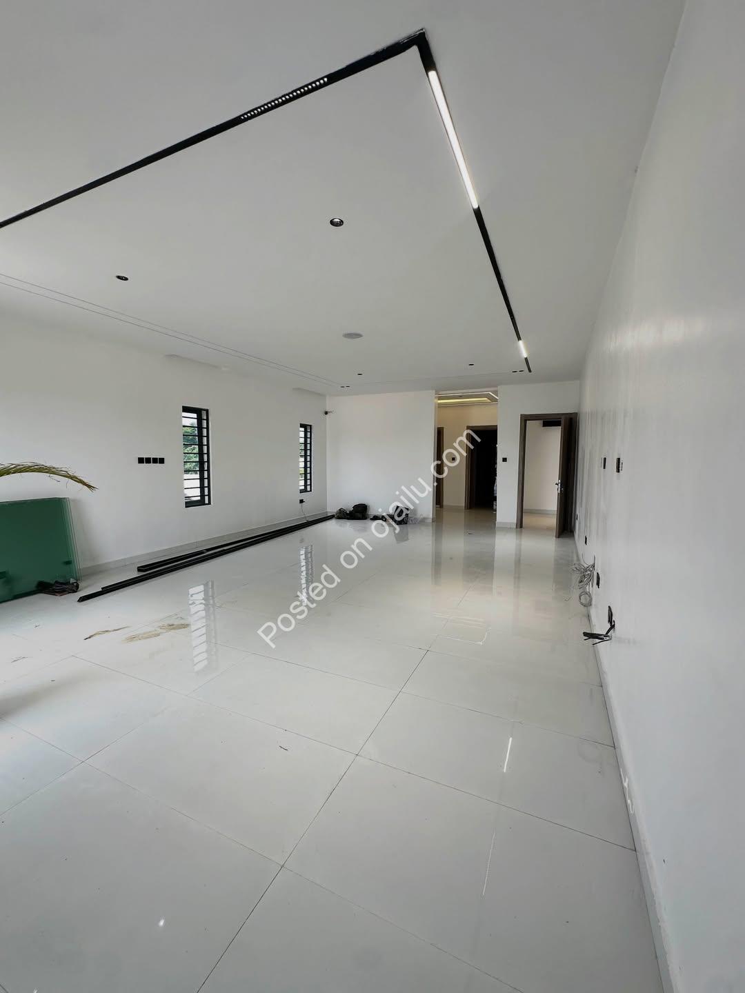 Smart 5-Bed Detached Duplex + BQ in Gwarinpa