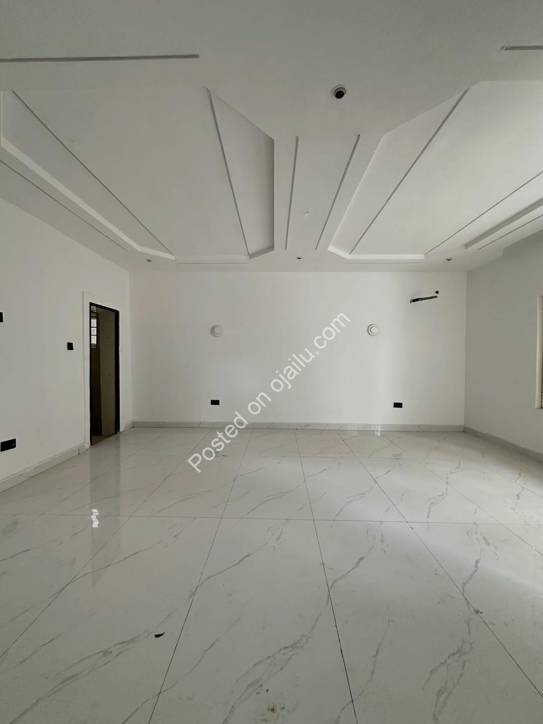 4-Bed Terrace + BQ in Lifecamp – Corner Piece