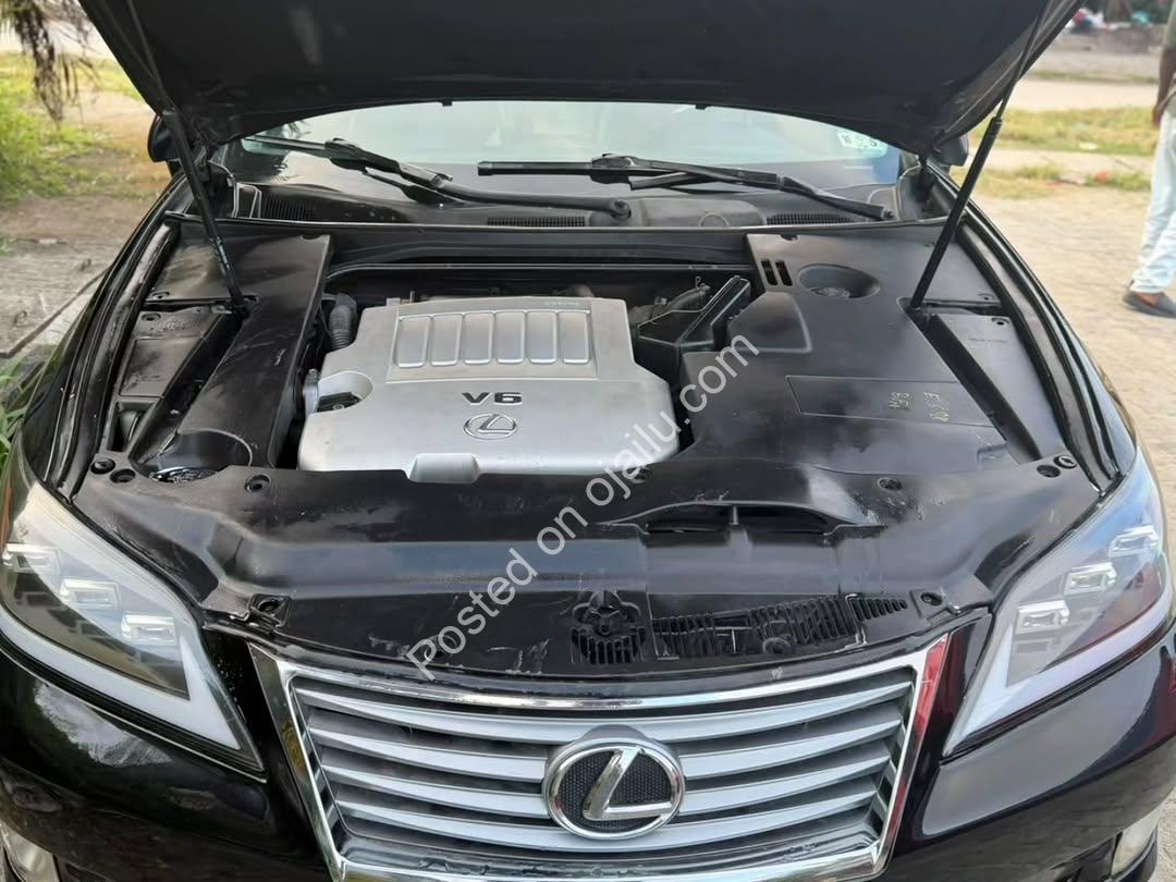 Lexus ES350 2007: Spotless & Registered Luxury!