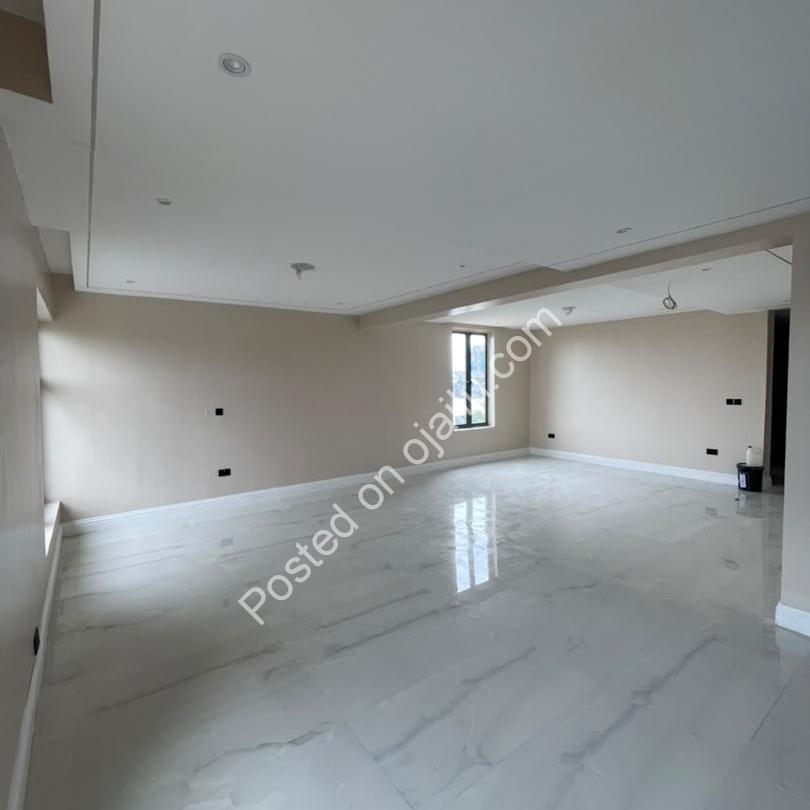 Banana Island 5-Bed Detached Duplex with Pool & Cinema