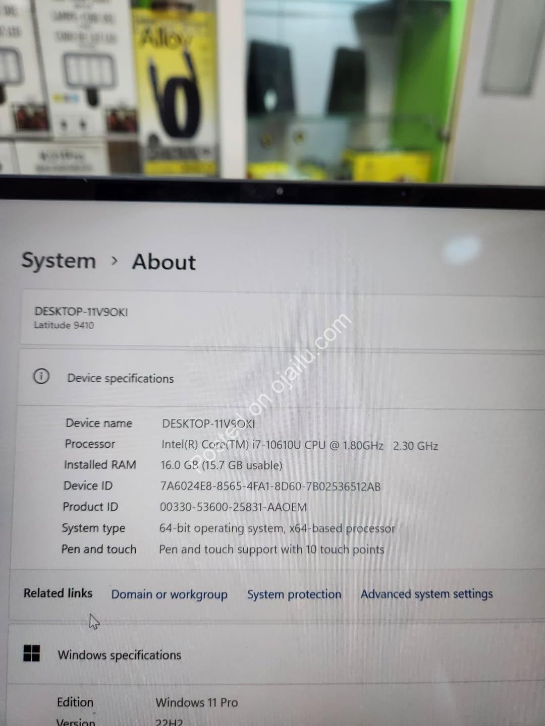 Dell Latitude 7400 2-in-1 i7 Touchscreen Powerhouse