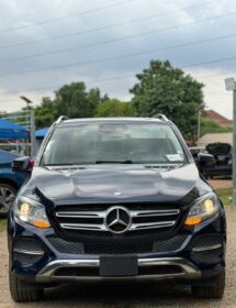 Mint 2016 Mercedes GLE350: Loaded Luxury SUV Steal