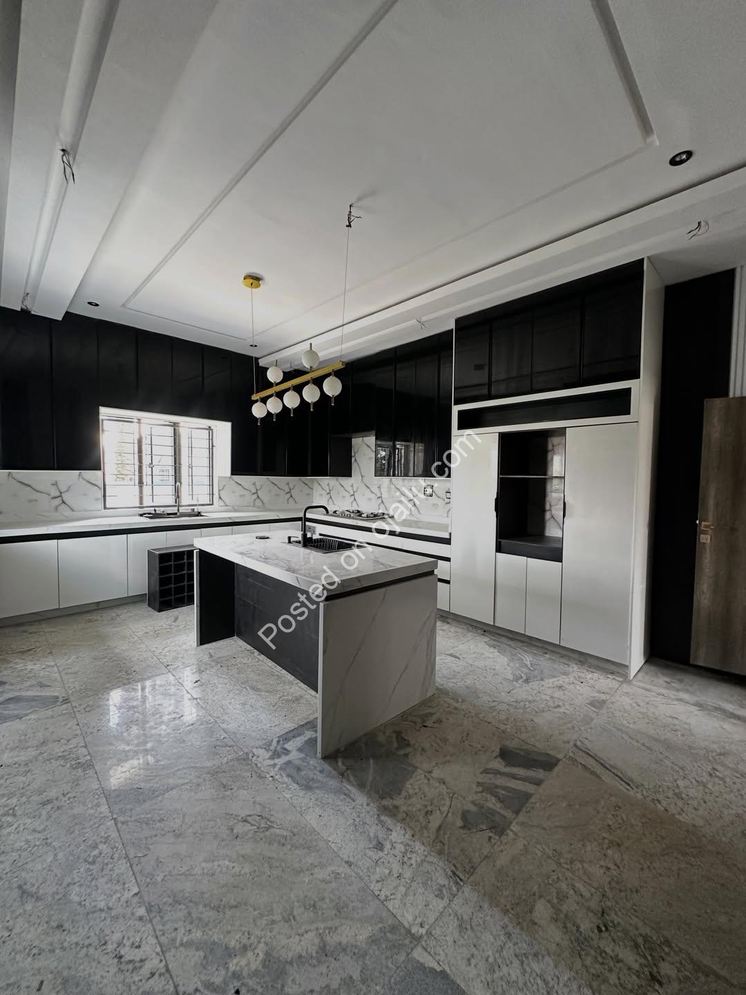 Splash Into Serenity: 5-Bed Gwarinpa Duplex + Pool