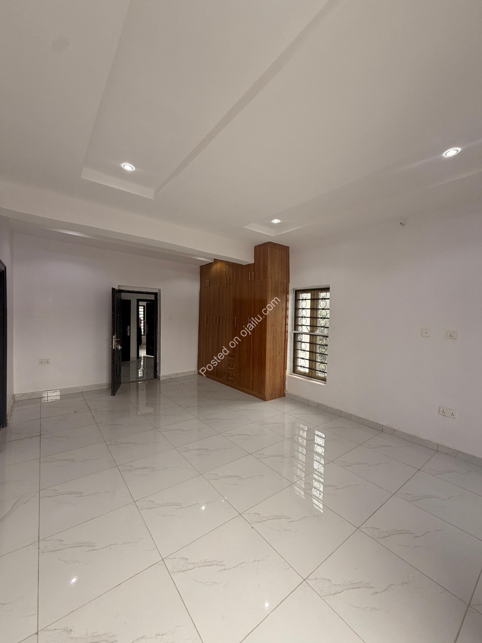 Mabushi 5-Bed Duplex with BQ for Rent