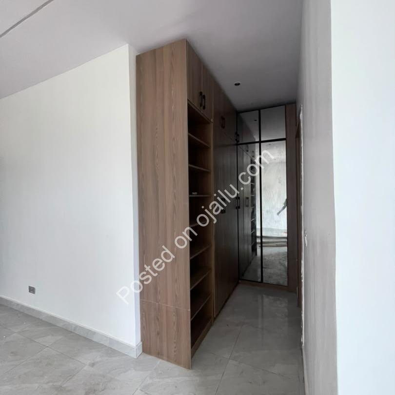 Your Dream 4-Bed Semi-Detached Duplex in Ajah Awaits