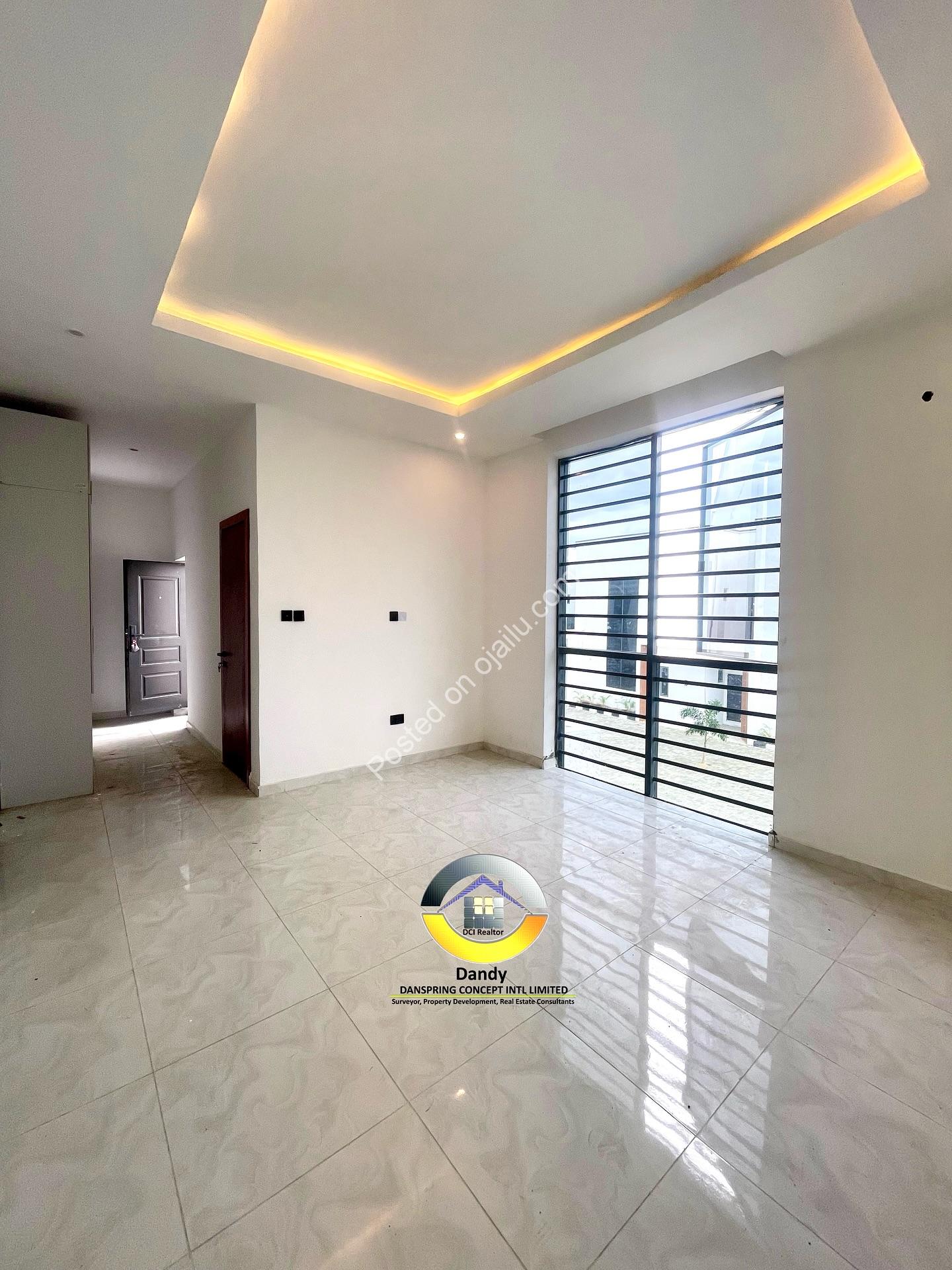 Contemporary 3-Bed Terrace + BQ in Ajah Estate