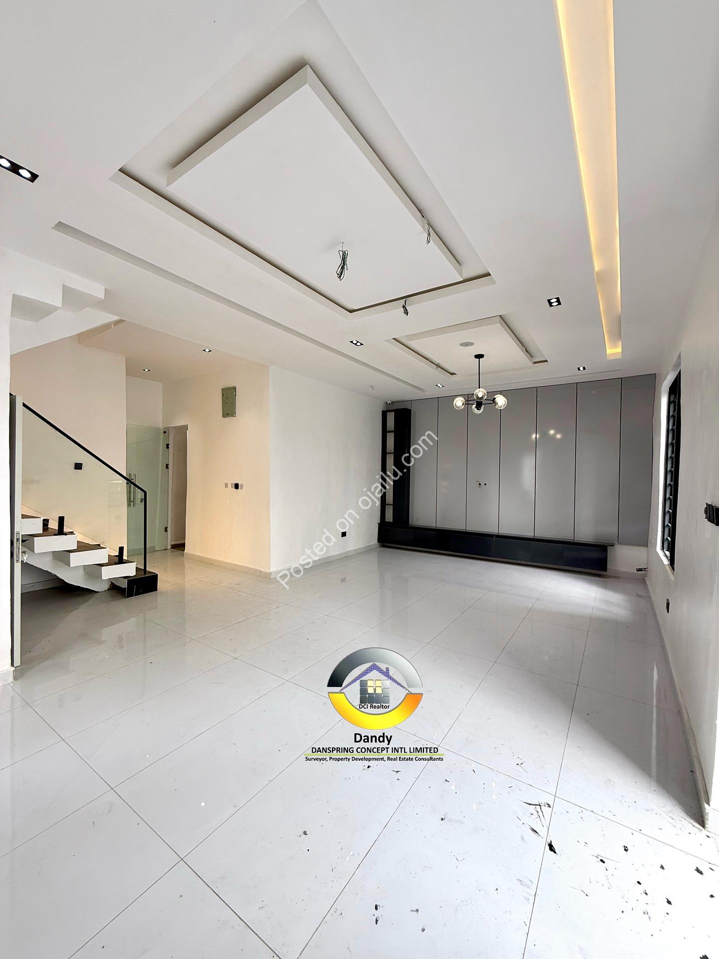 4-Bed Corner Duplex w/ Gov’t Consent in Idado