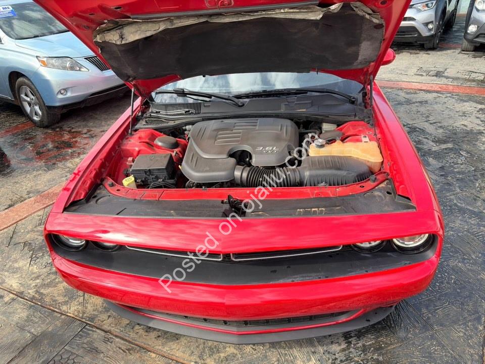 2016 Dodge Challenger: Low Mileage, Accident-Free!