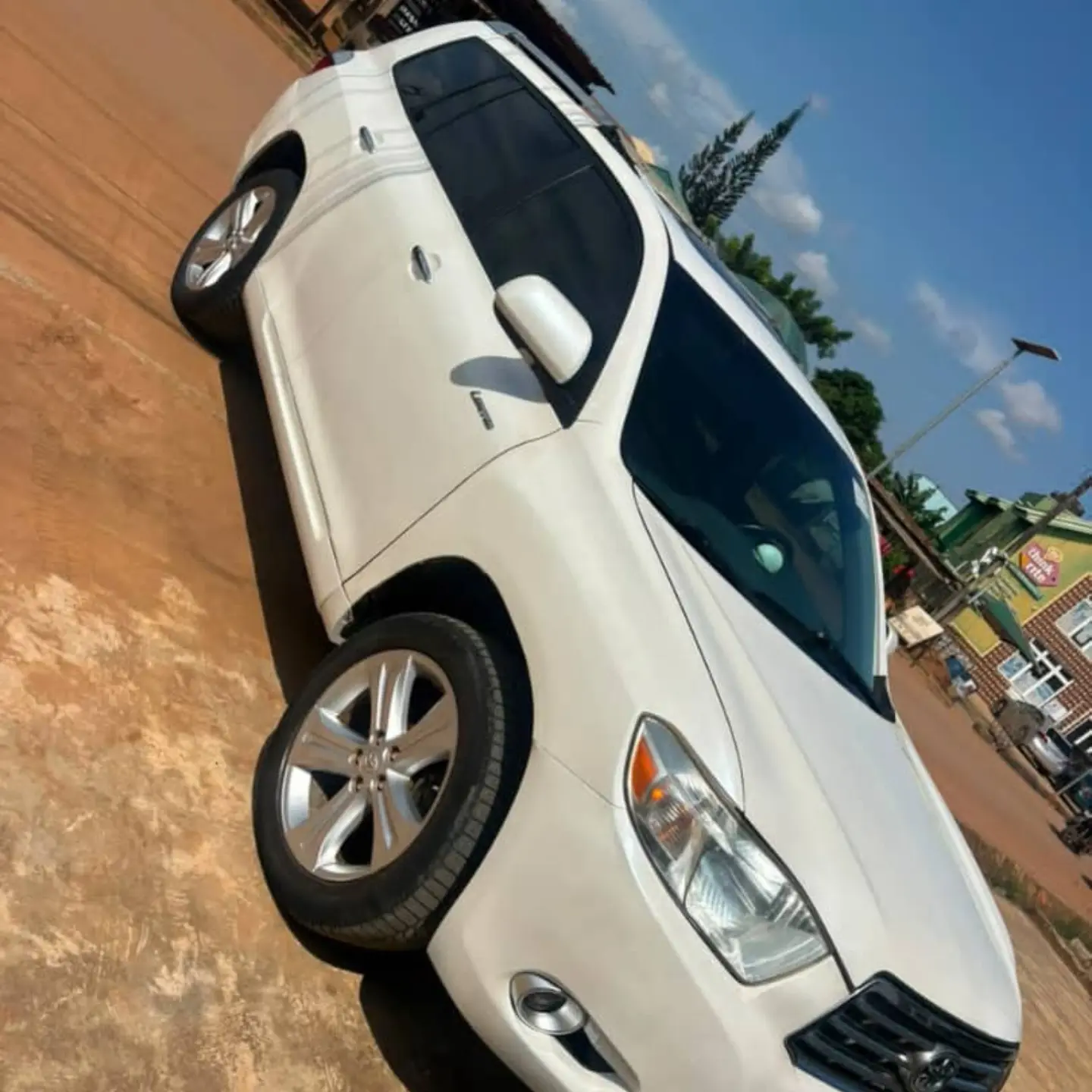 2018 Toyota Highlander Limited: V6 Power, Chilling AC