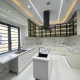 5-Bedroom Duplex with Indoor Pool in Chevron