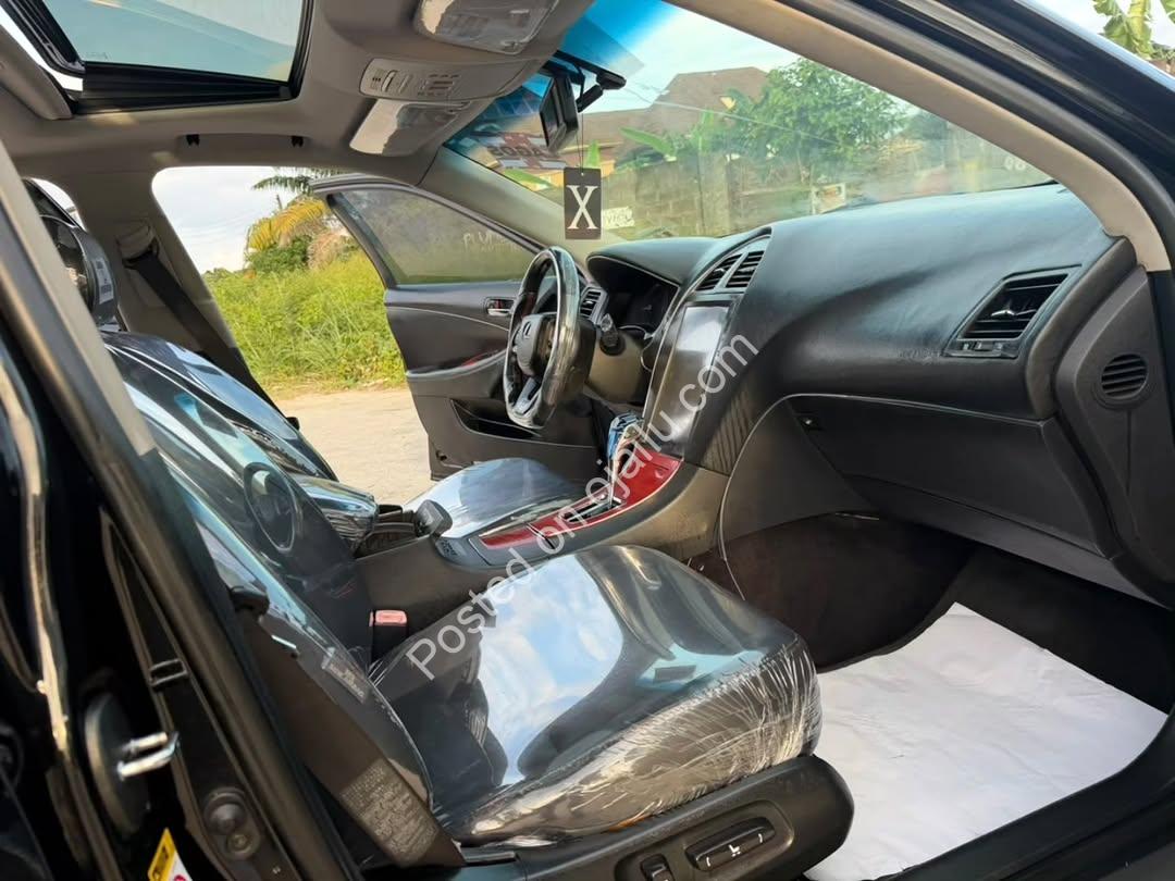 Lexus ES350 2007: Spotless & Registered Luxury!
