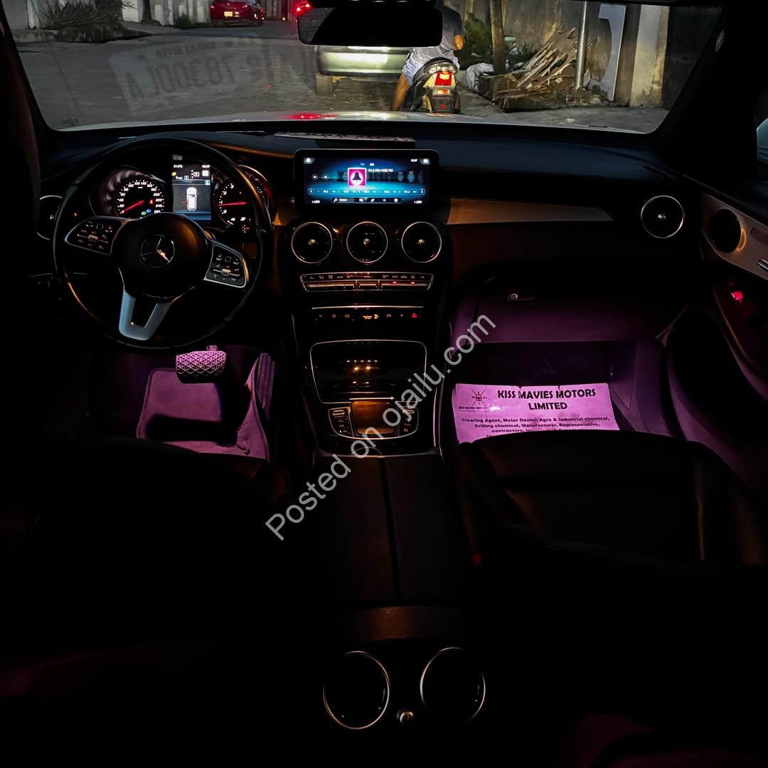 2022 Mercedes GLC300 4Matic – Pristine Toks, Fully Loaded