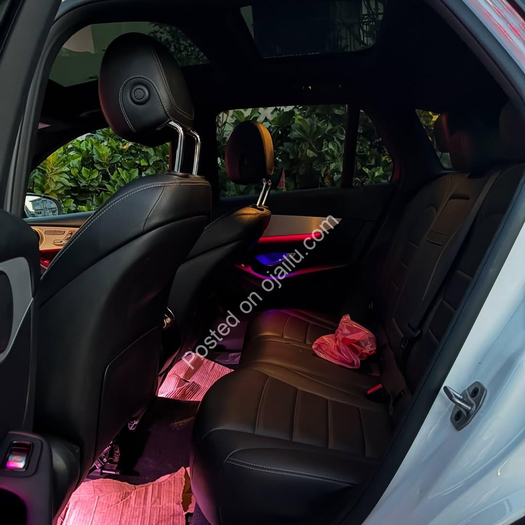 2022 Mercedes GLC300 4Matic – Pristine Toks, Fully Loaded