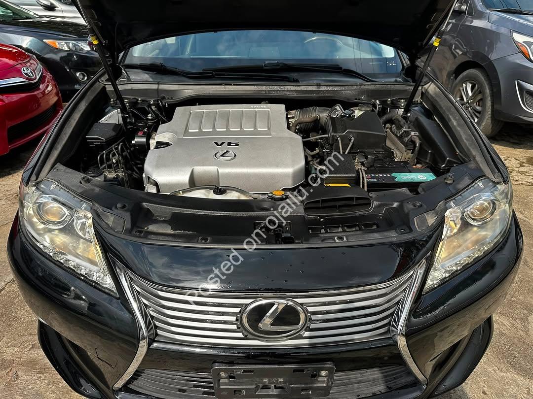 2014 Lexus ES 350: Pure Black Luxury, 16.9M