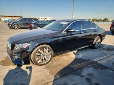 Luxury Unleashed: 2018 Mercedes-Benz E 400 4MATIC Awaits