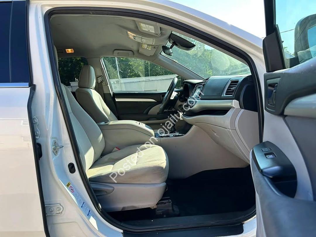 2018 Toyota Highlander LE – Run & Drive, V6 Power