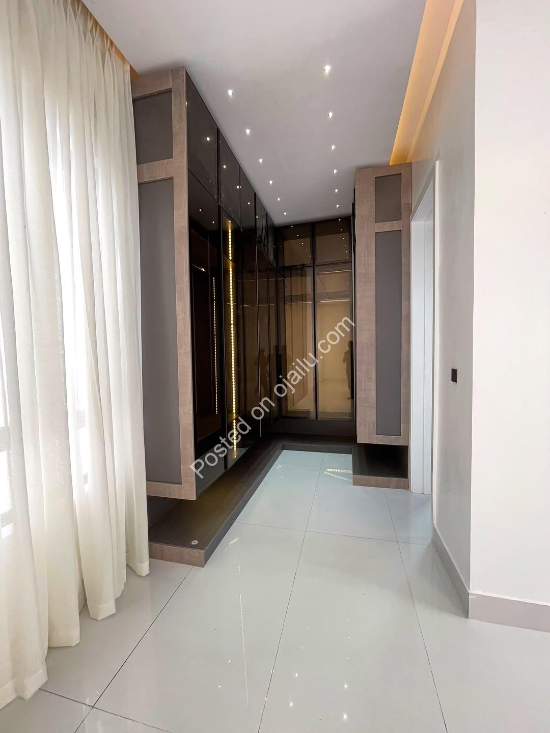 Ikota’s Finest: 5-Bed Duplex with Pool & Cinema
