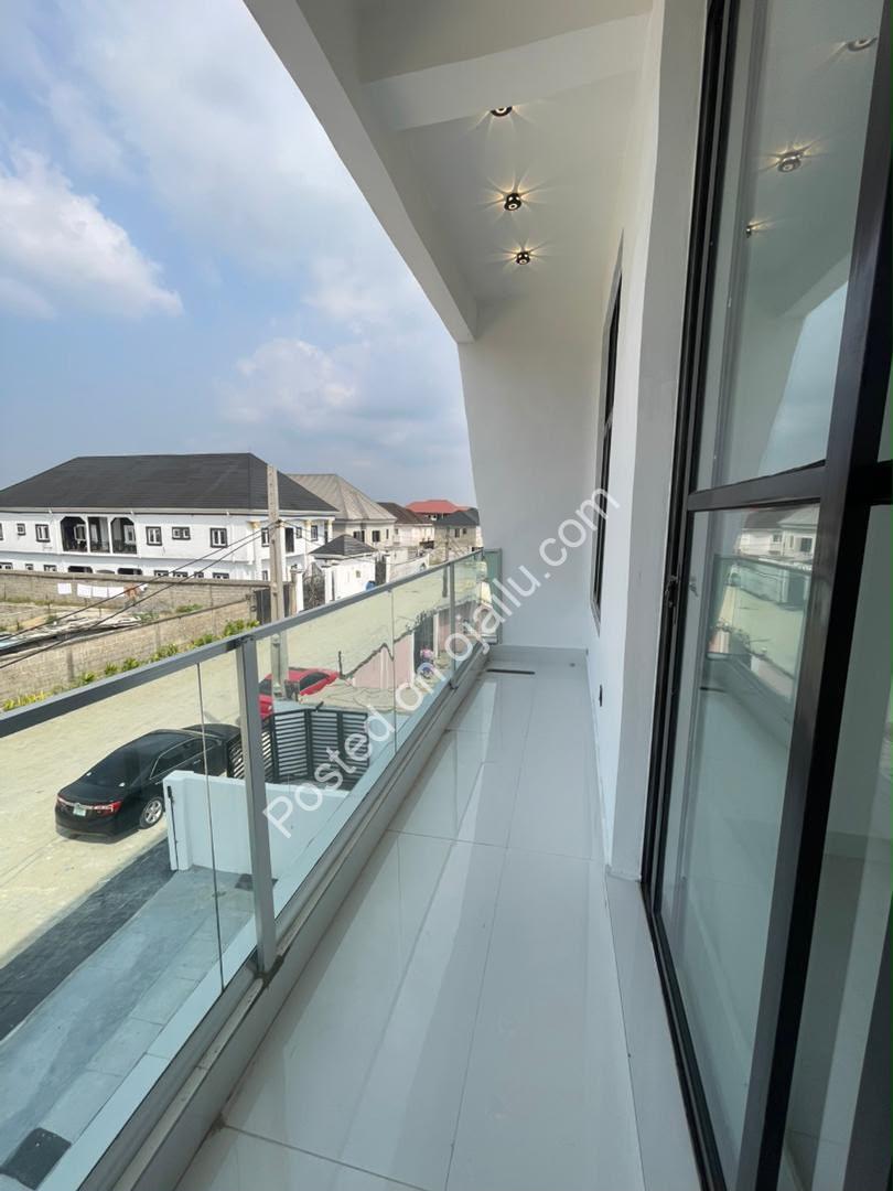 Smart 4-Bedroom Home with Premium Smart Features