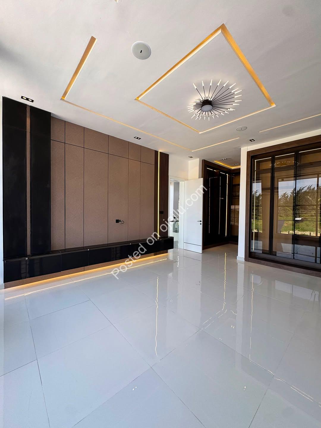 Your Dream Home Awaits in Lekki County – 5 Bedroom Detached Duplex with Private Pool!